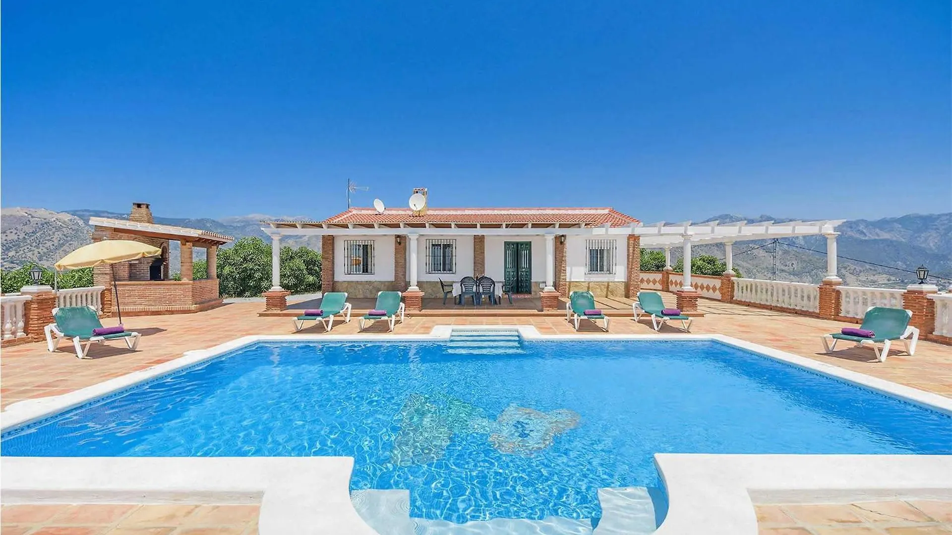 Mercedes Torrox Spain